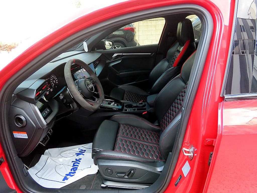 아우디 RS3 RS3 (8Y) 2.5 TFSI 콰트로 이미지 5