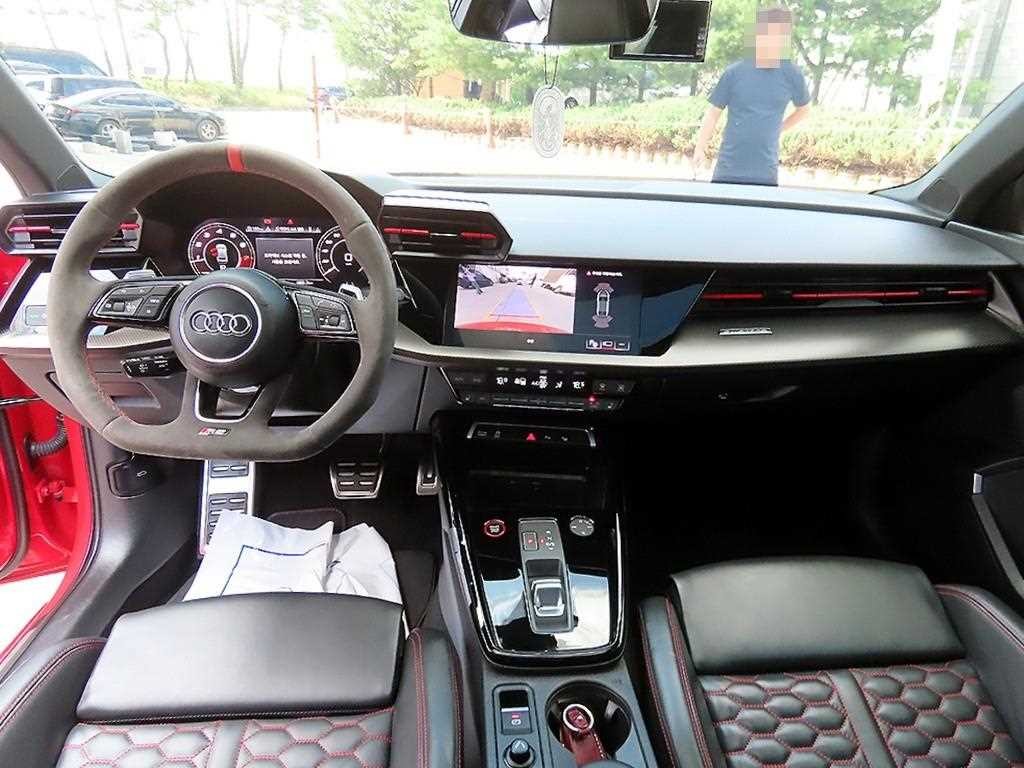 아우디 RS3 RS3 (8Y) 2.5 TFSI 콰트로 이미지 7