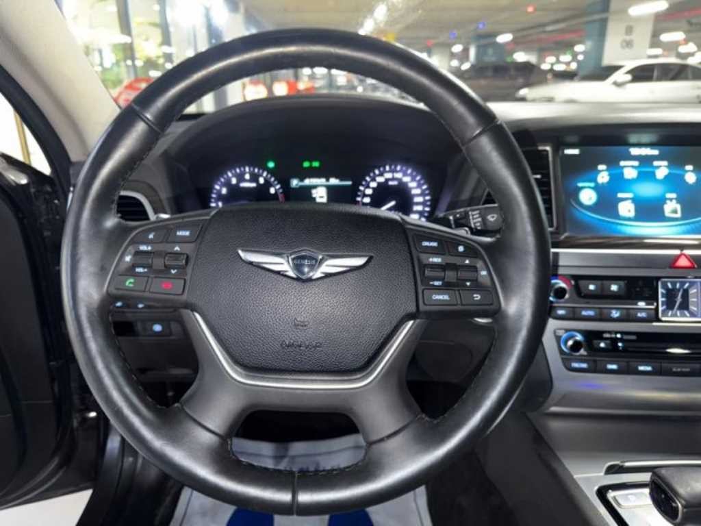 제네시스 G80 3.3 GDI AWD 프리미엄 럭셔리 이미지 8