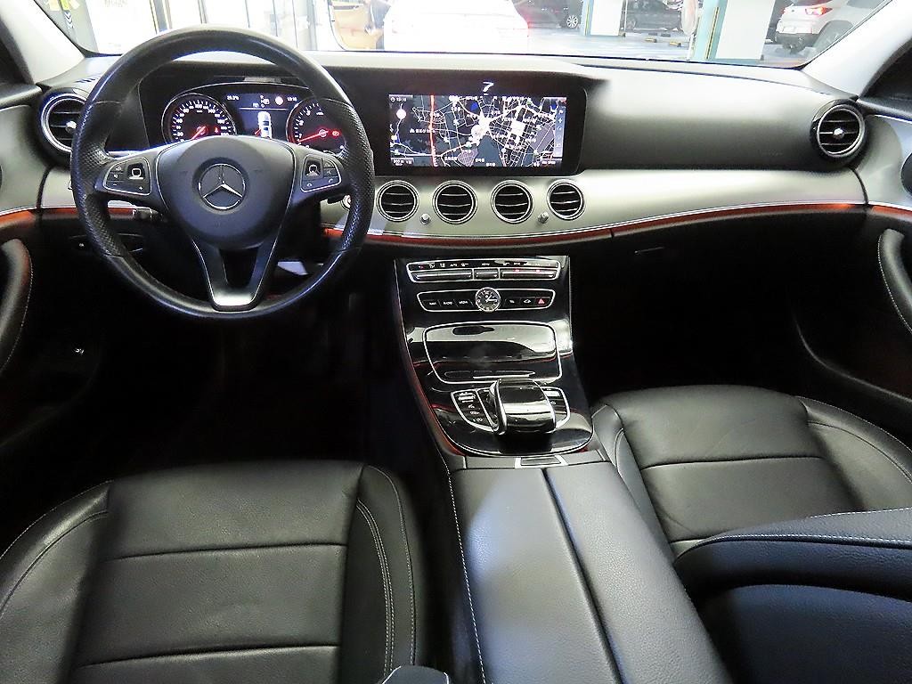 벤츠 E 클래스 E-클래스 W213 E200 아방가르드 이미지 10