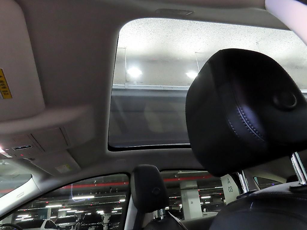 재규어 E-PACE D180 S 이미지 16