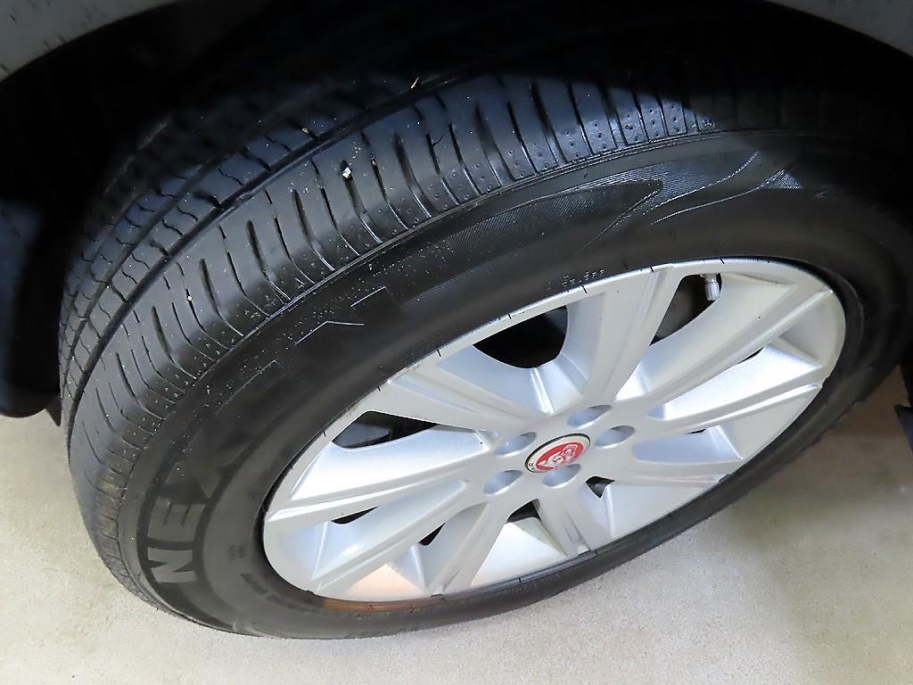재규어 E-PACE D180 S 이미지 20