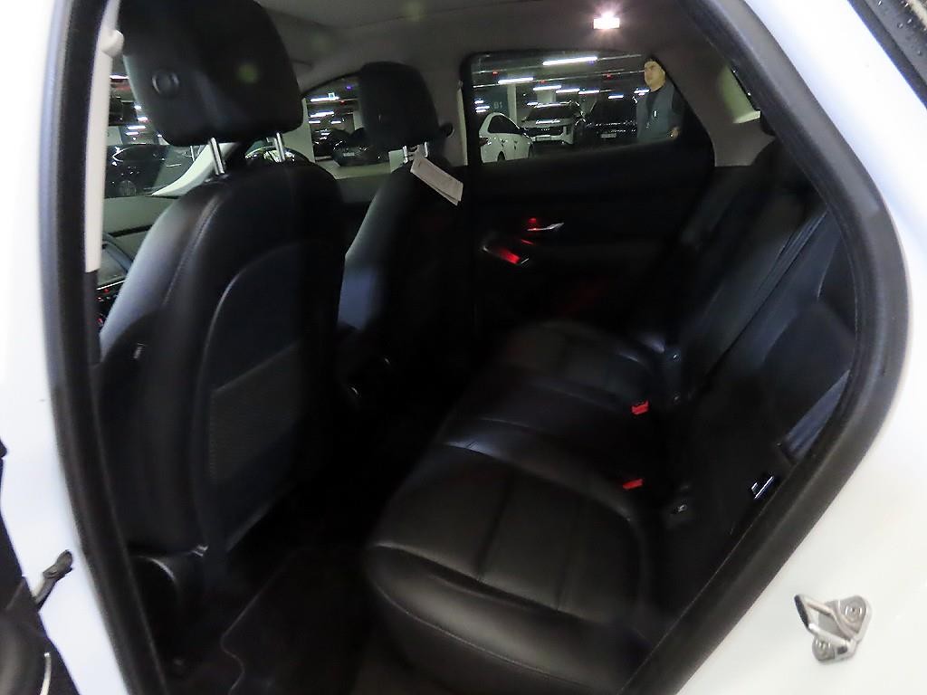 재규어 E-PACE D180 S 이미지 7