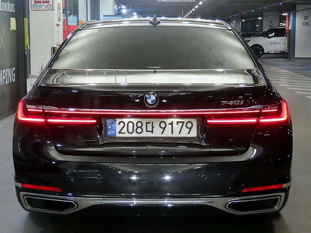 BMW 7시리즈 7시리즈 (G70) 740i sDrive 디자인퓨어 엑셀런스 이미지 5