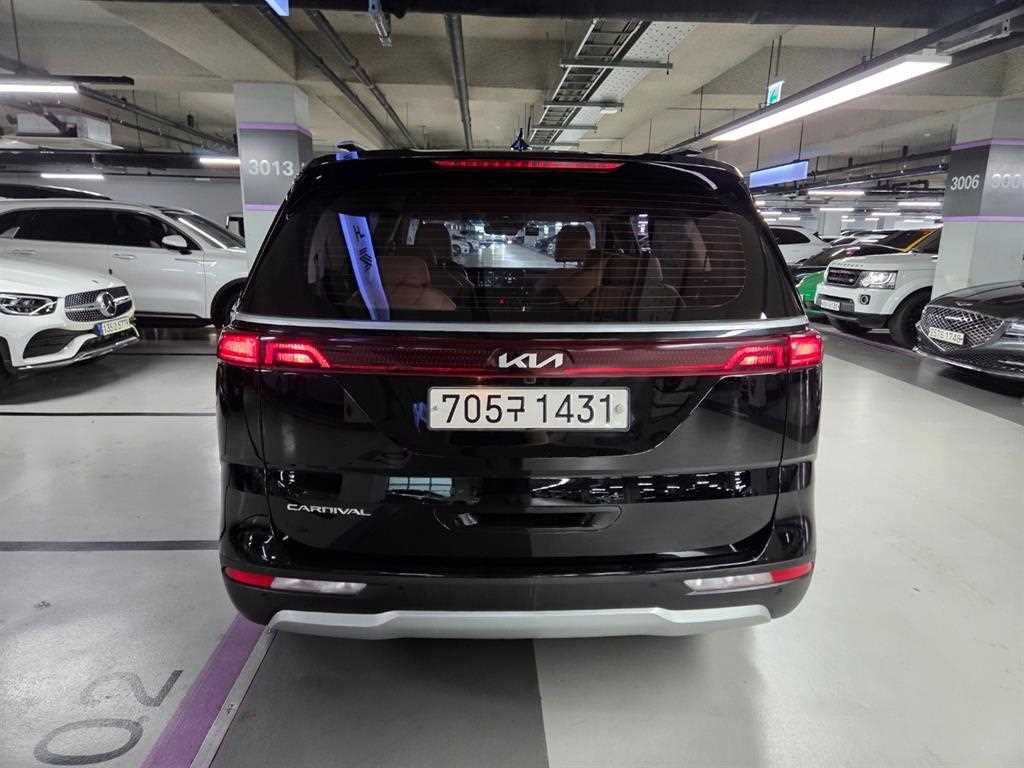 기아 카니발 카니발 4세대 디젤 11인승 프레스티지 이미지 3