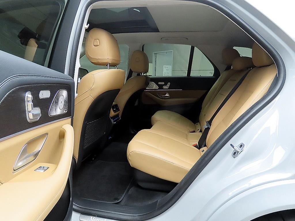 벤츠 GLE 클래스 GLE 클래스 W167 GLE 450 4MATIC 이미지 6