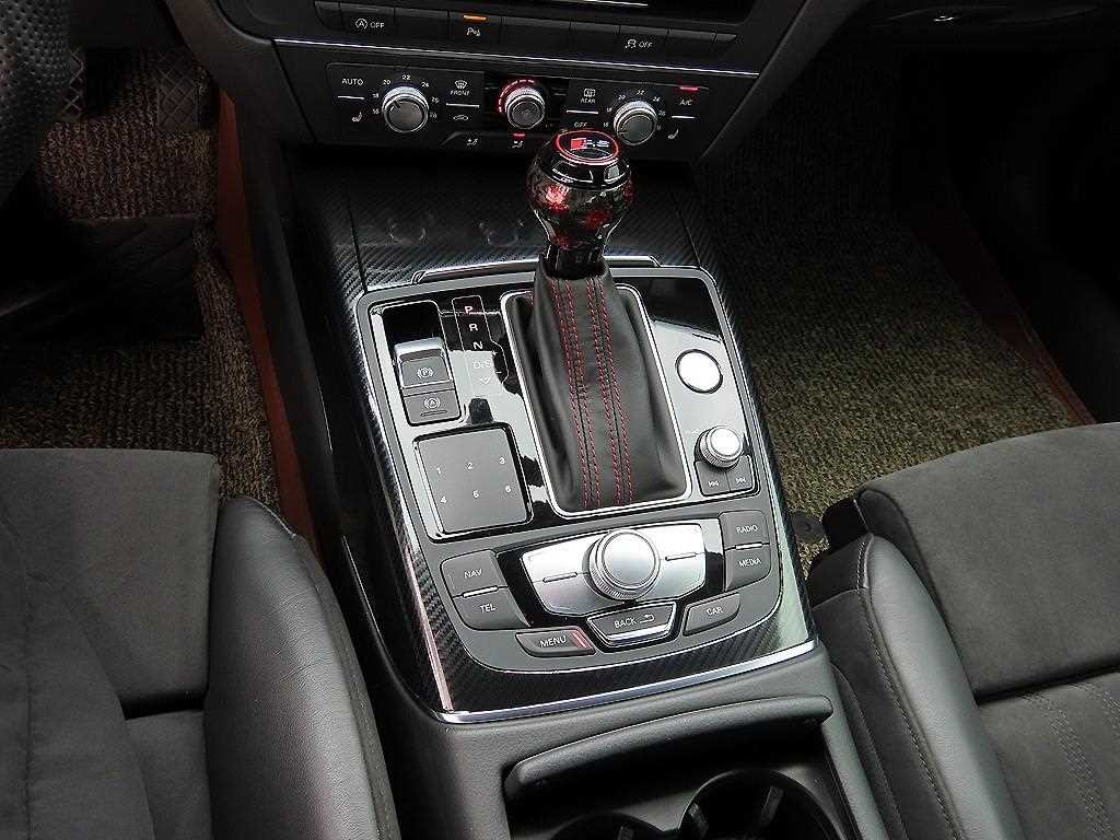 아우디 A6 뉴A6 40 TDI 콰트로 스포츠 이미지 11