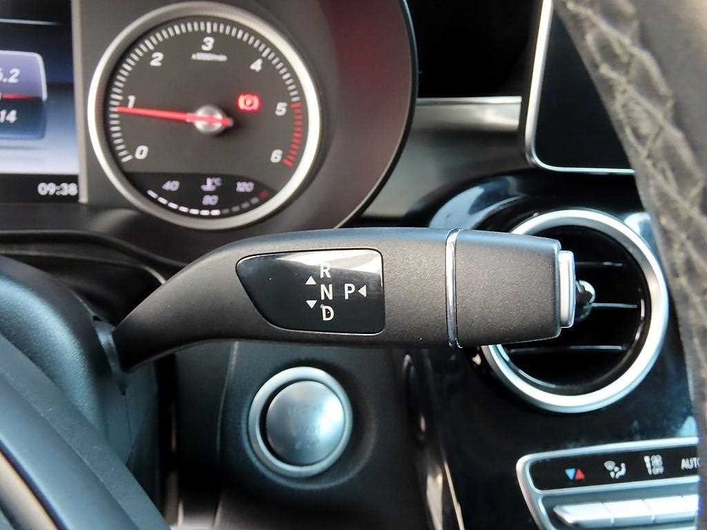 벤츠 GLC 클래스 GLC클래스 X253 GLC 220 d 4MATIC 쿠페 이미지 10