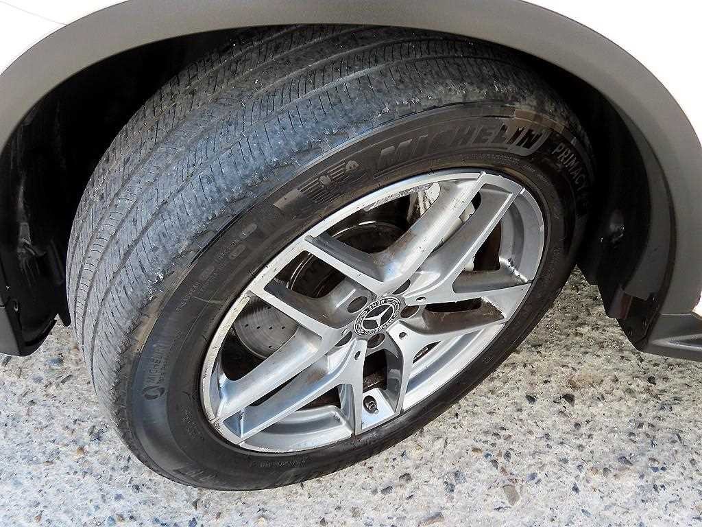 벤츠 GLC 클래스 GLC클래스 X253 GLC 220 d 4MATIC 쿠페 이미지 20
