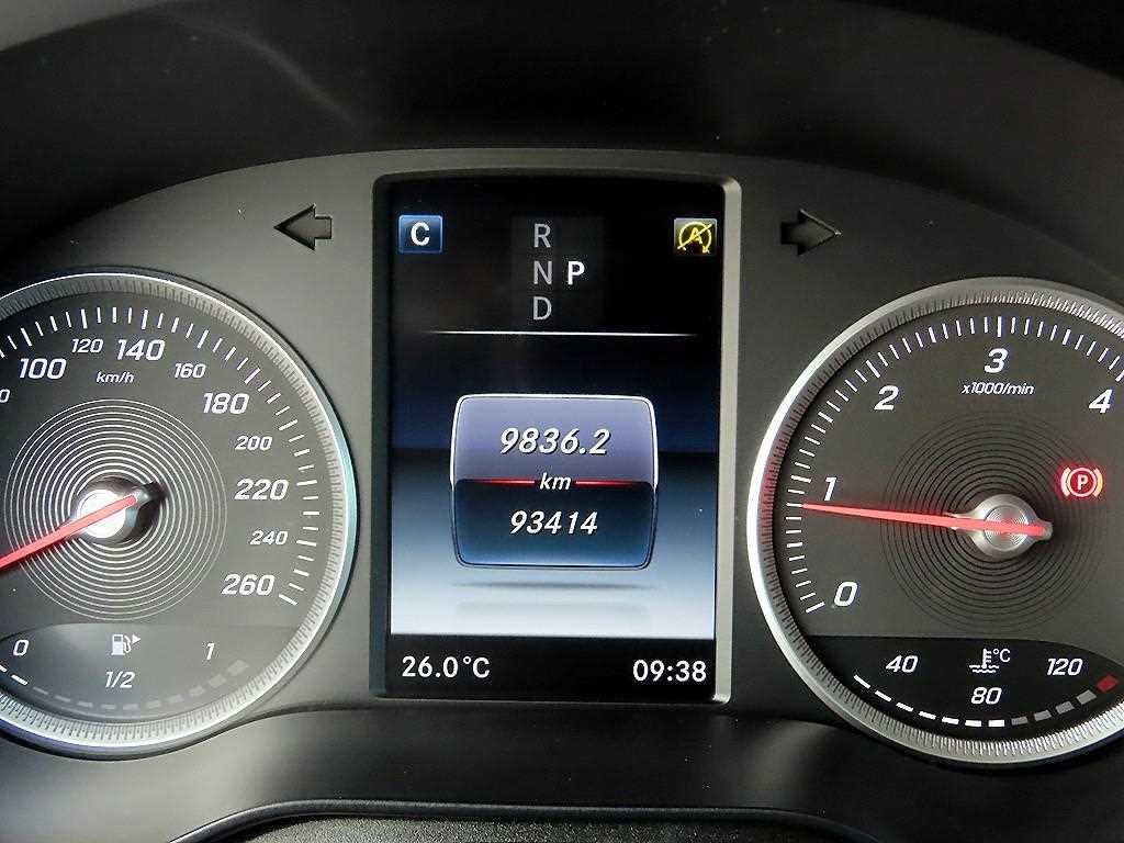 벤츠 GLC 클래스 GLC클래스 X253 GLC 220 d 4MATIC 쿠페 이미지 9