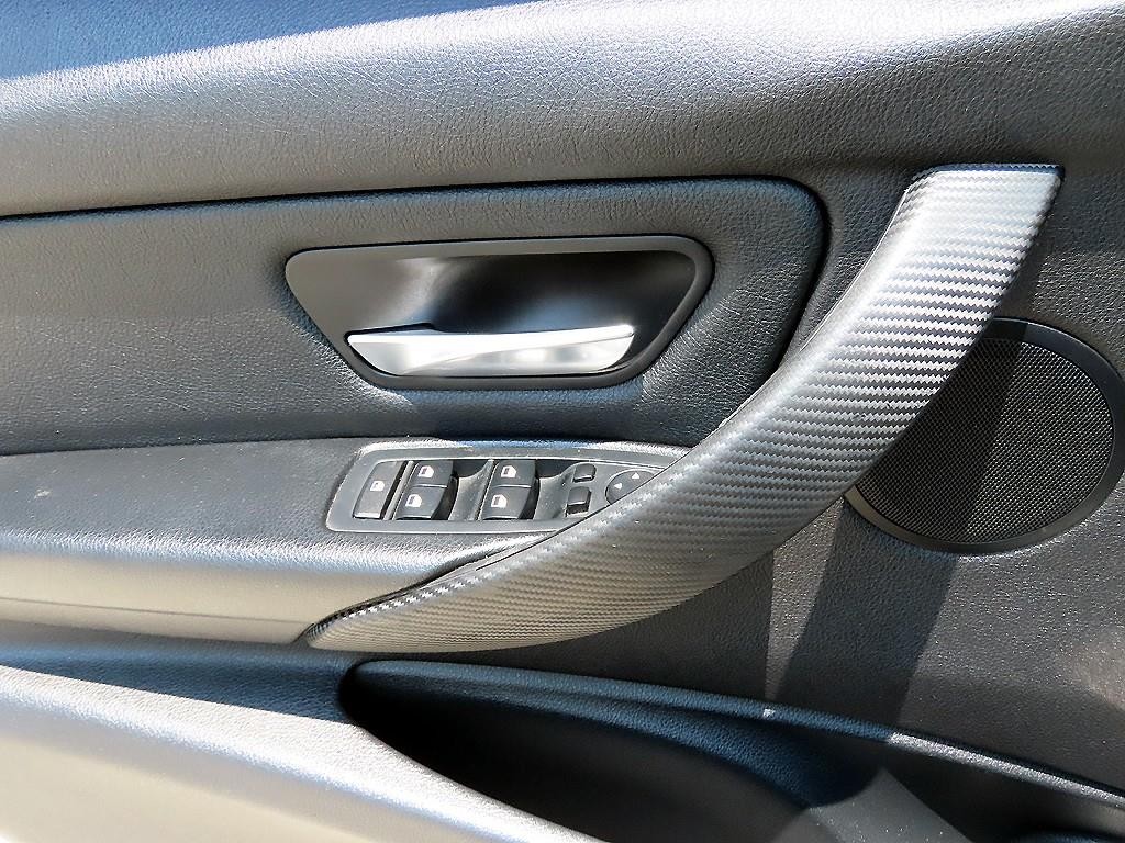 BMW 3시리즈 3시리즈 (F30) 320i 이미지 11
