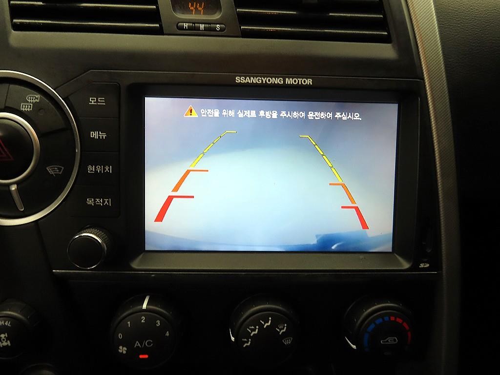 KG모빌리티(쌍용) 코란도 코란도스포츠 디젤 4WD CX7 패션 이미지 15
