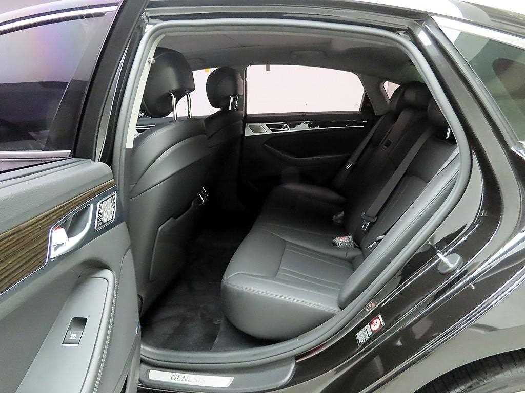 제네시스 G80 3.3 GDI AWD 프리미엄 럭셔리 이미지 13