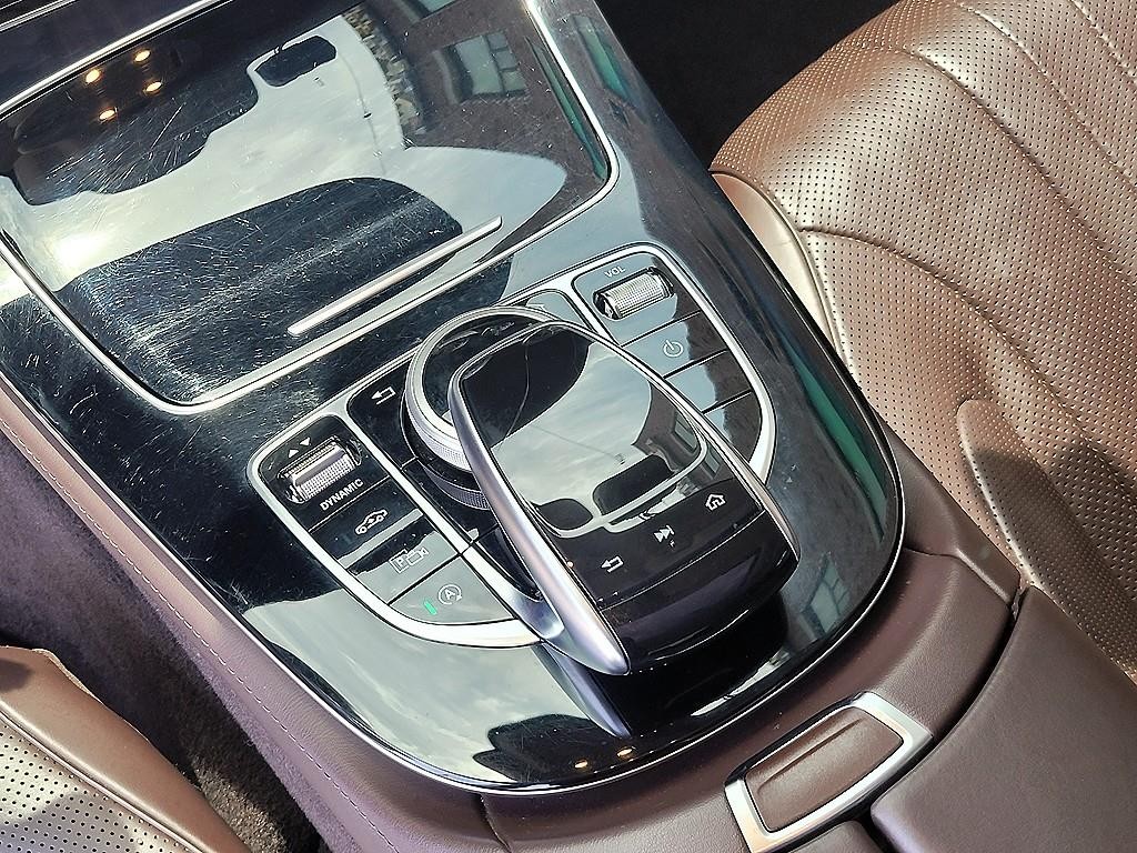 벤츠 CLS 클래스 CLS클래스 C257 CLS 450 4MATIC AMG Line 이미지 16