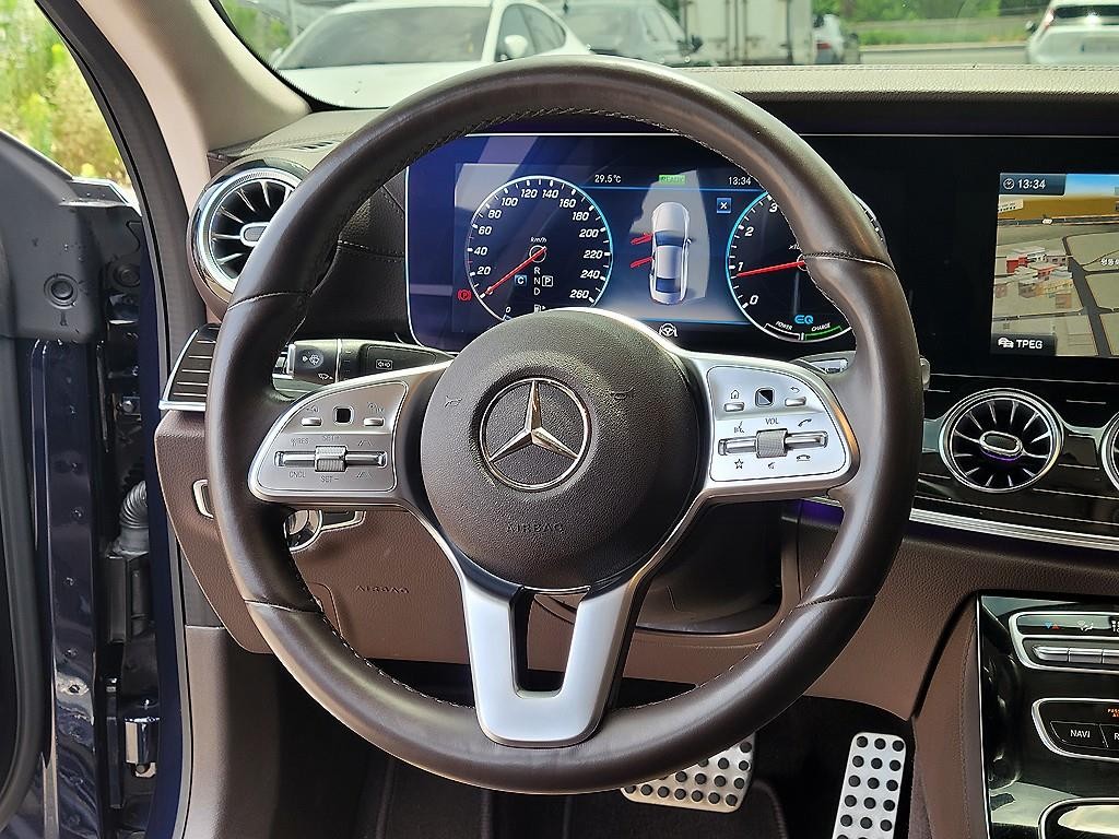 벤츠 CLS 클래스 CLS클래스 C257 CLS 450 4MATIC AMG Line 이미지 8