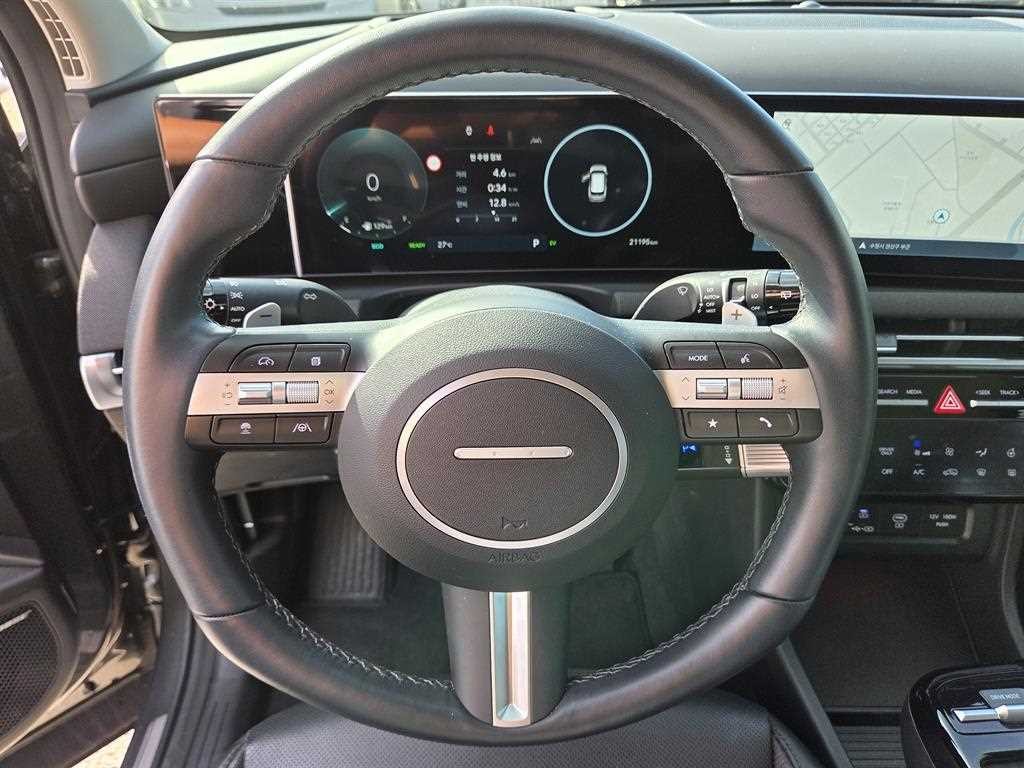 현대 투싼 더 뉴 투싼 하이브리드 (NX4) HEV 1.6 2WD 인스퍼레이션 이미지 12