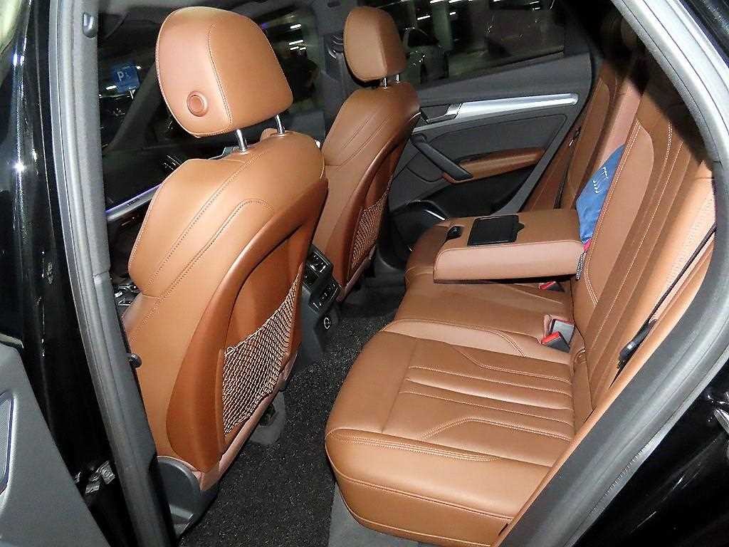 아우디 Q5 Q5 (FY) 40 TDI 콰트로 프리미엄 이미지 7