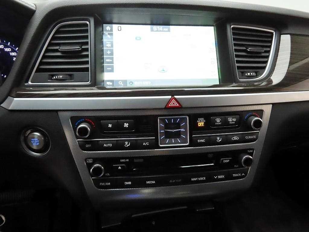 제네시스 G80 3.8 GDI AWD 프레스티지 이미지 9