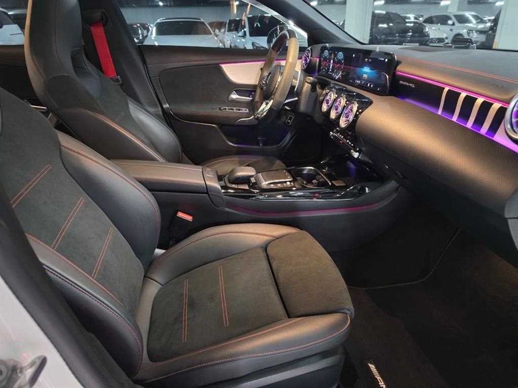 벤츠 CLA 클래스 CLA클래스 C118 AMG CLA 45 S 4MATIC+ 이미지 12