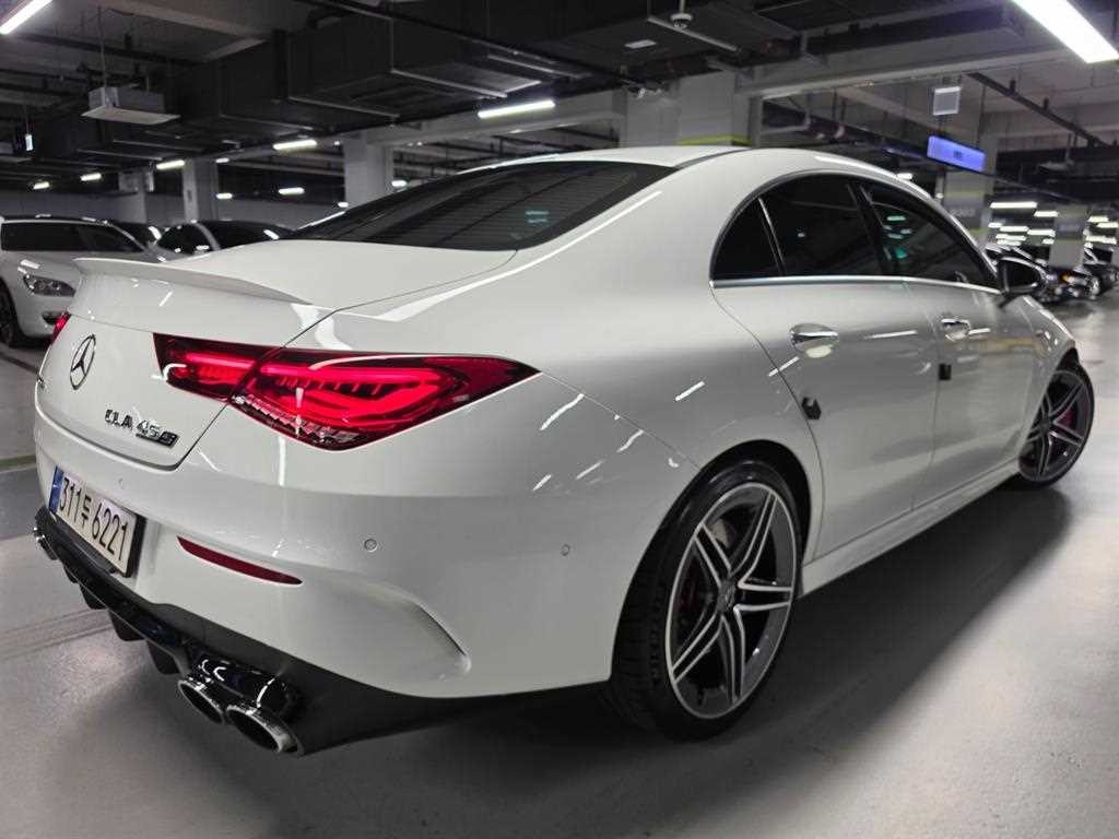 벤츠 CLA 클래스 CLA클래스 C118 AMG CLA 45 S 4MATIC+ 이미지 3
