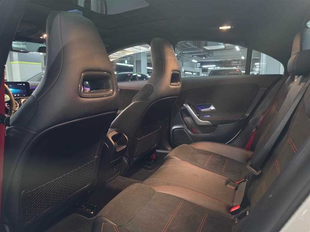 벤츠 CLA 클래스 CLA클래스 C118 AMG CLA 45 S 4MATIC+ 이미지 9