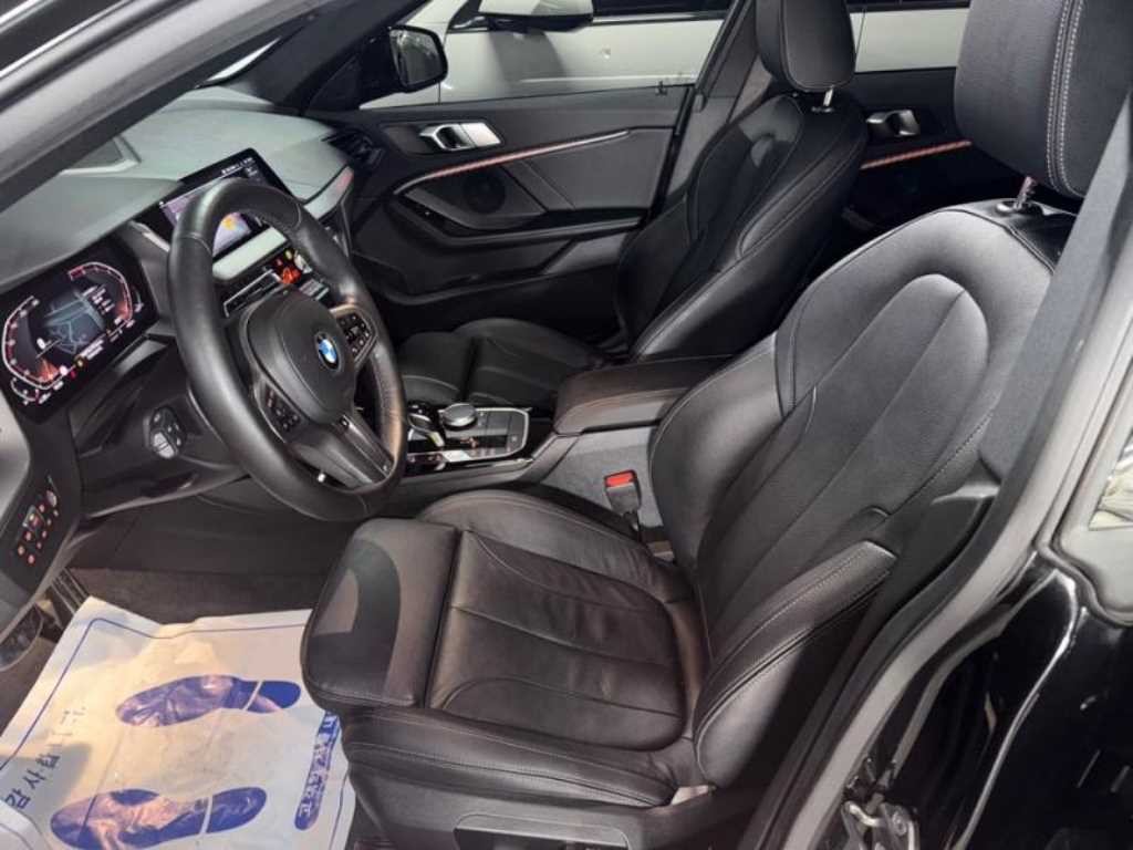 BMW 2시리즈 2시리즈 그란쿠페 (F44) 220i M 스포츠 이미지 6