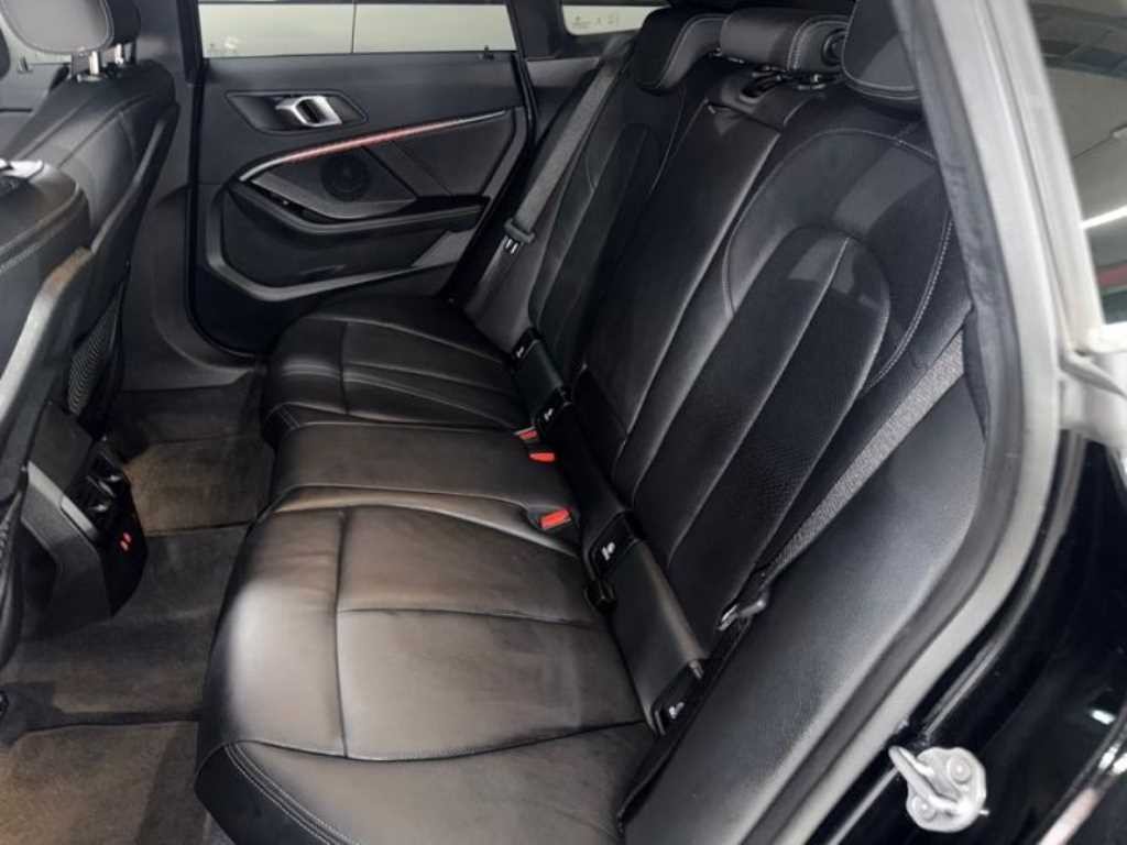 BMW 2시리즈 2시리즈 그란쿠페 (F44) 220i M 스포츠 이미지 7