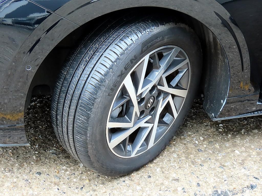현대 그랜저 그랜저 (GN7) 가솔린 2.5 2WD 익스클루시브 이미지 20