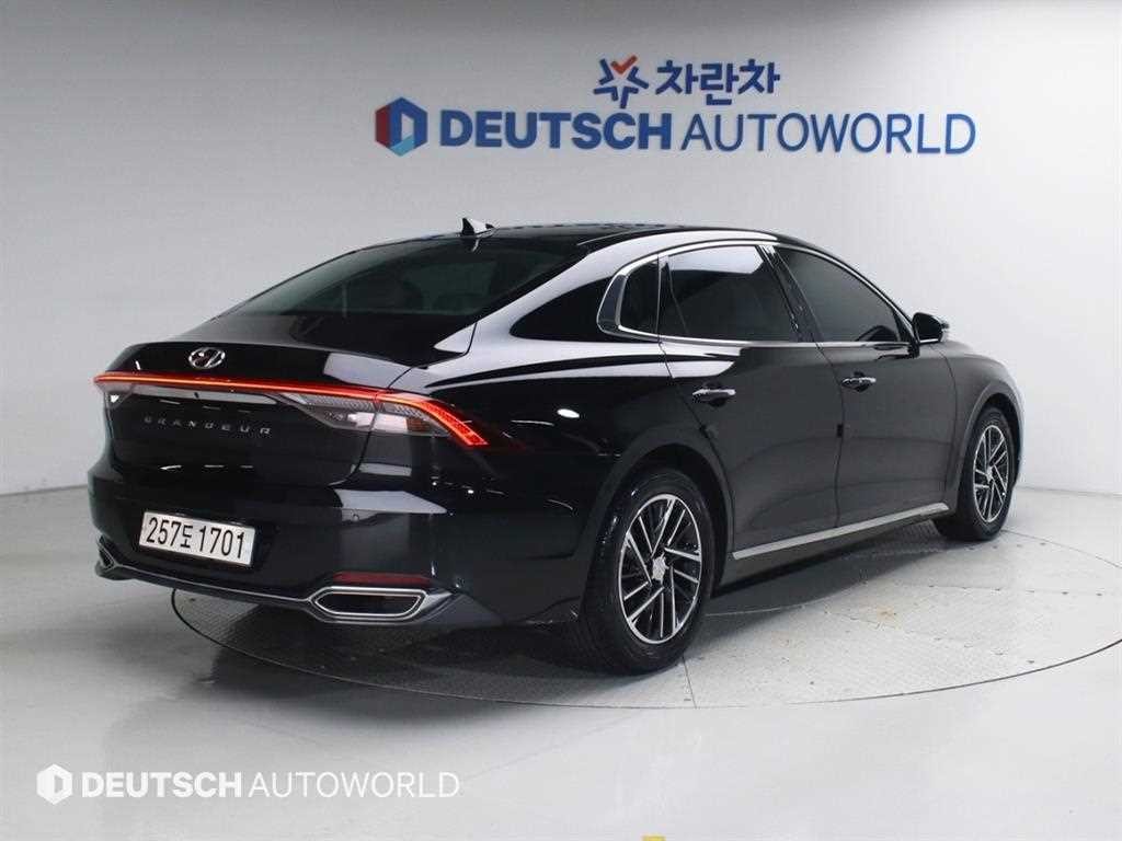 현대 그랜저 더 뉴 그랜저 IG 2.5 프리미엄 초이스 이미지 2