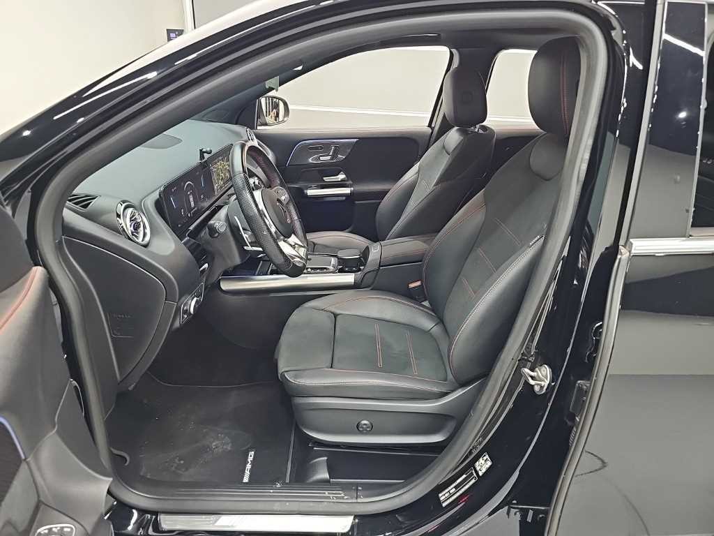 벤츠 GLA 클래스 GLA클래스 H247 GLA45 AMG 4MATIC + 이미지 11