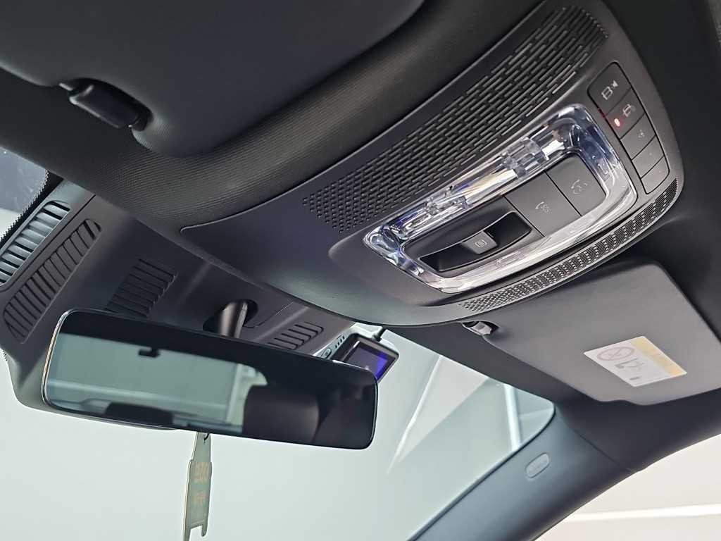 벤츠 GLA 클래스 GLA클래스 H247 GLA45 AMG 4MATIC + 이미지 13