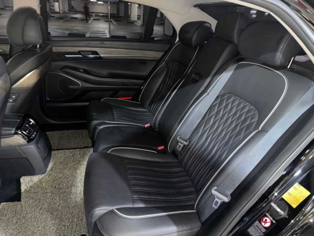 제네시스 G90 3.8 GDI AWD 프리미엄 럭셔리 이미지 7