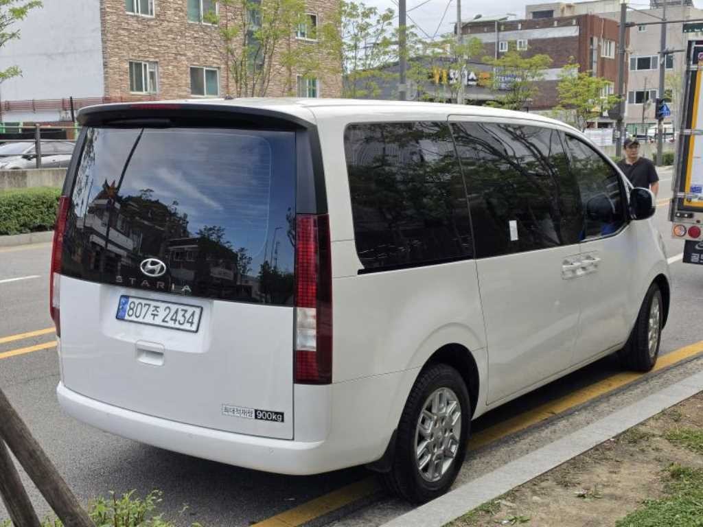 현대 스타리아 LPG 카고 모던 3인승 이미지 5