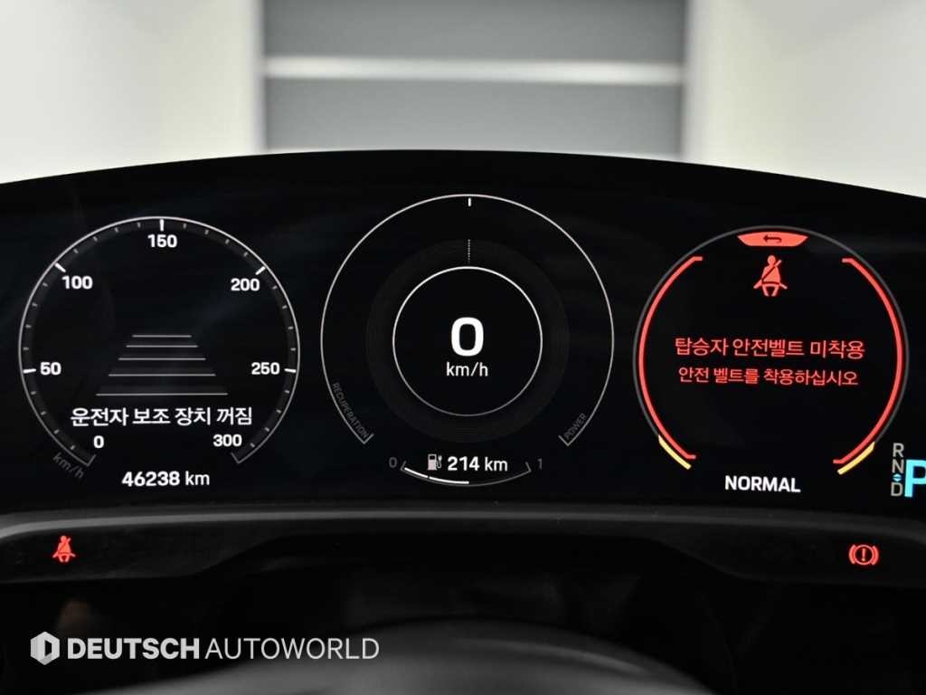 포르쉐 타이칸 4S 이미지 8