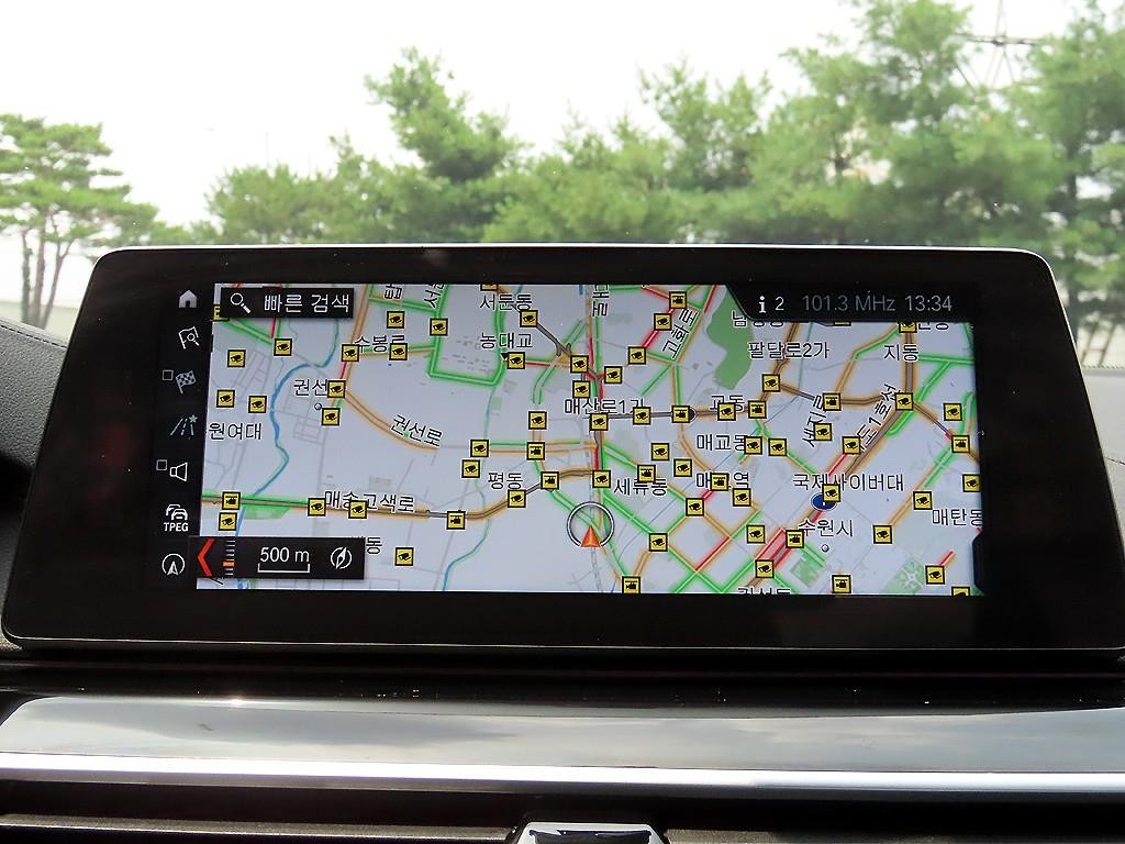 BMW 5시리즈 5시리즈 (G30) 520d xDrive M 스포츠 플러스 이미지 14