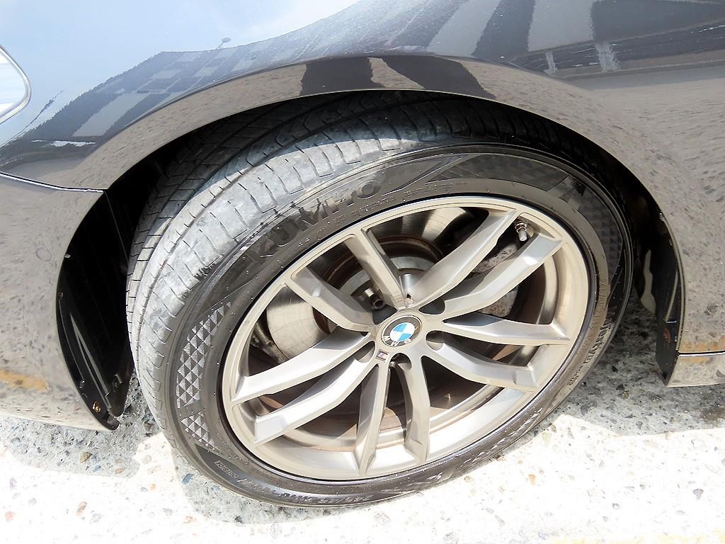 BMW 5시리즈 5시리즈 (G30) 520d xDrive M 스포츠 플러스 이미지 20