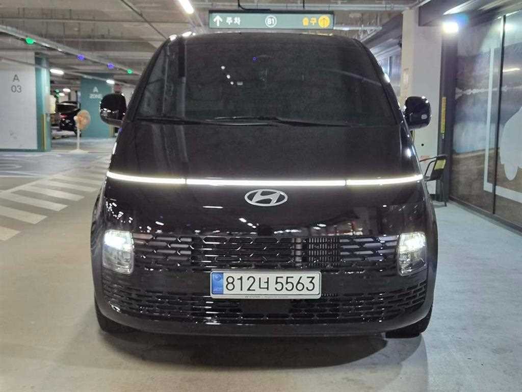 현대 스타리아 2WD 디젤 카고 모던 3인승 이미지 2