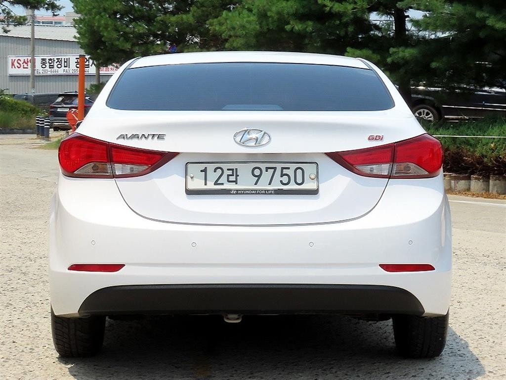 현대 아반떼 더 뉴 아반떼 1.6 GDI 스마트 이미지 4