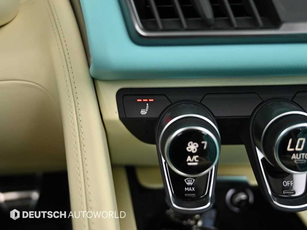 아우디 R8 R8 (4S) 5.2 V10 퍼포먼스 스파이더 이미지 17