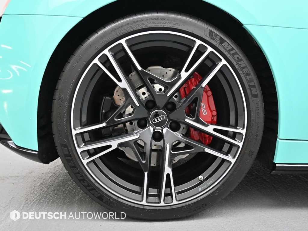 아우디 R8 R8 (4S) 5.2 V10 퍼포먼스 스파이더 이미지 5