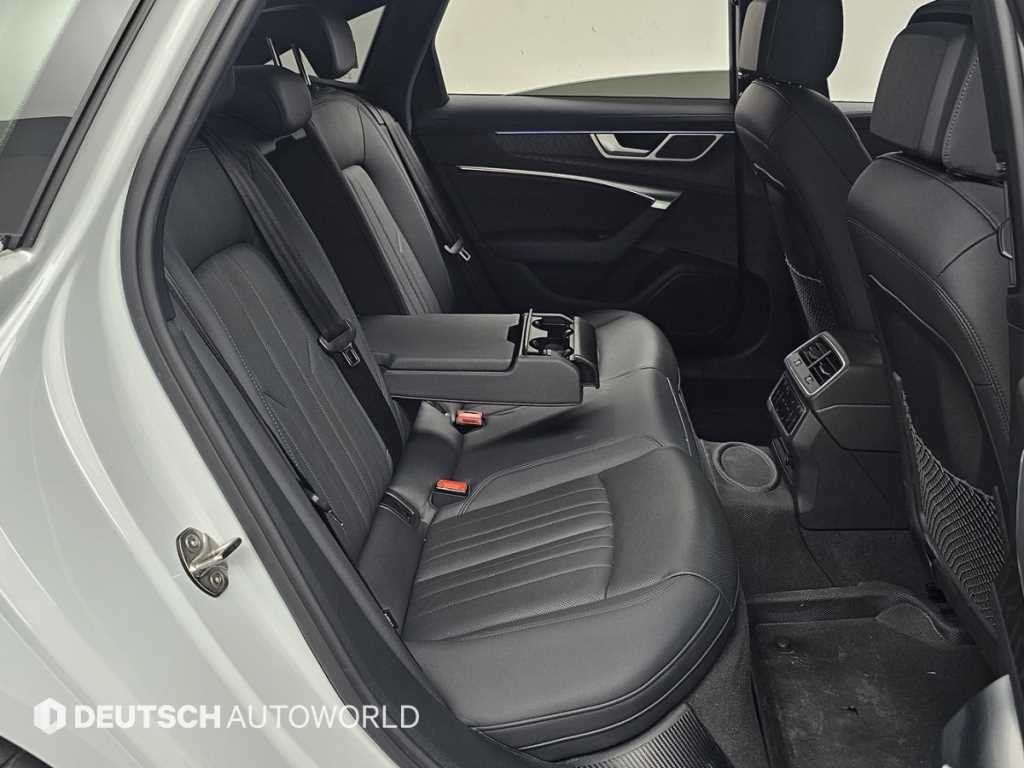 아우디 A6 A6 (C8) 45 TFSI 콰트로 프리미엄 이미지 12