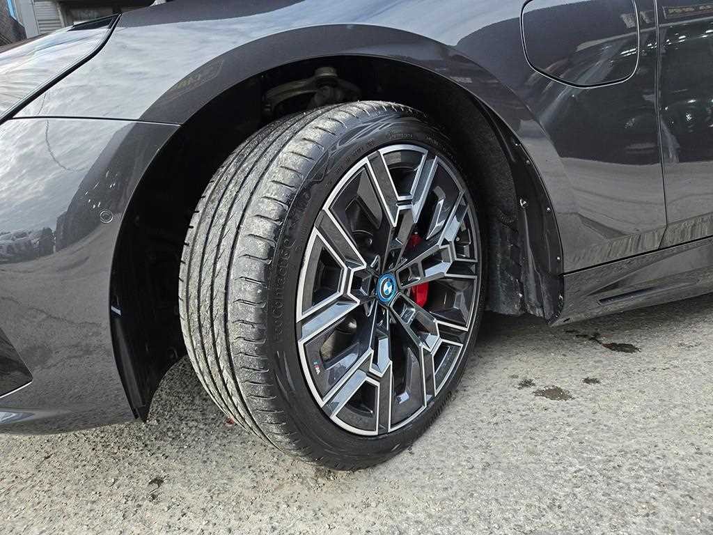 BMW 5시리즈 5시리즈 (G60) 530e xDrive M 스포츠 프로 이미지 20