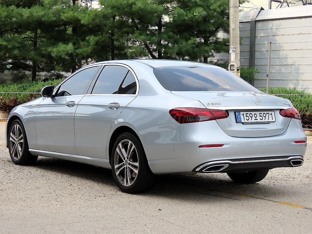 벤츠 E 클래스 E-클래스 W213 E350 4MATIC 아방가르드 이미지 3