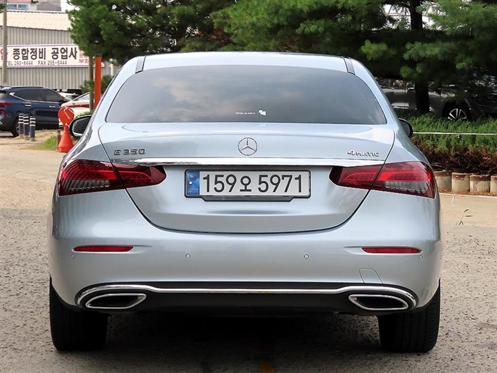 벤츠 E 클래스 E-클래스 W213 E350 4MATIC 아방가르드 이미지 4