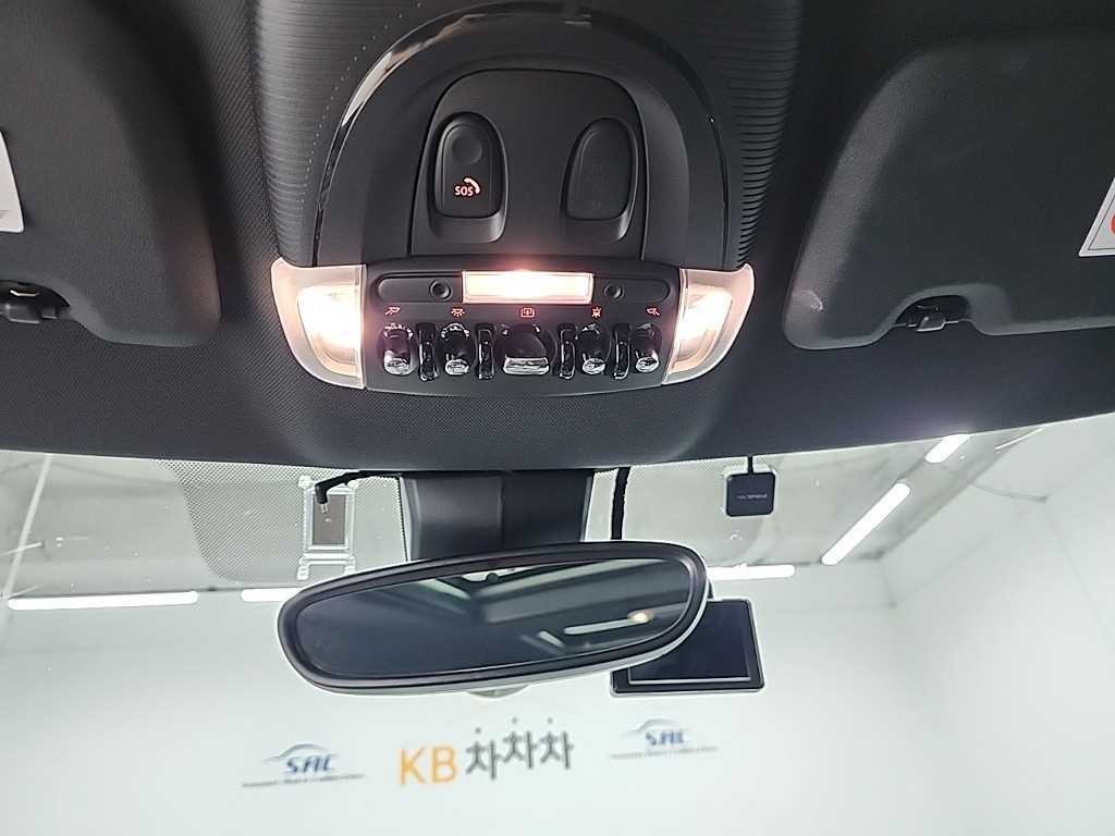 미니 컨트리맨 컨트리맨 (F60) 2.0 JCW ALL4 기본형 이미지 16