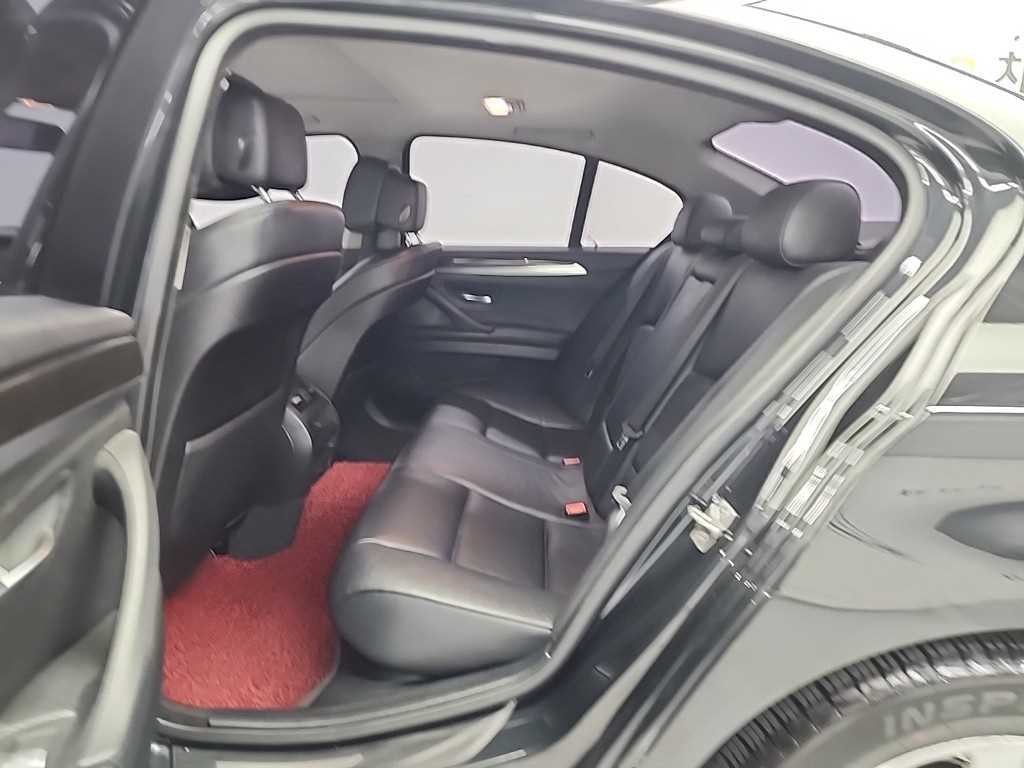 BMW 5시리즈 5시리즈 (F10) 520d 럭셔리 플러스 프로 이미지 12