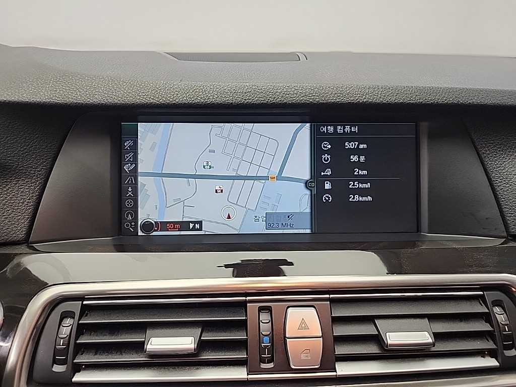 BMW 5시리즈 5시리즈 (F10) 520d 럭셔리 플러스 프로 이미지 15