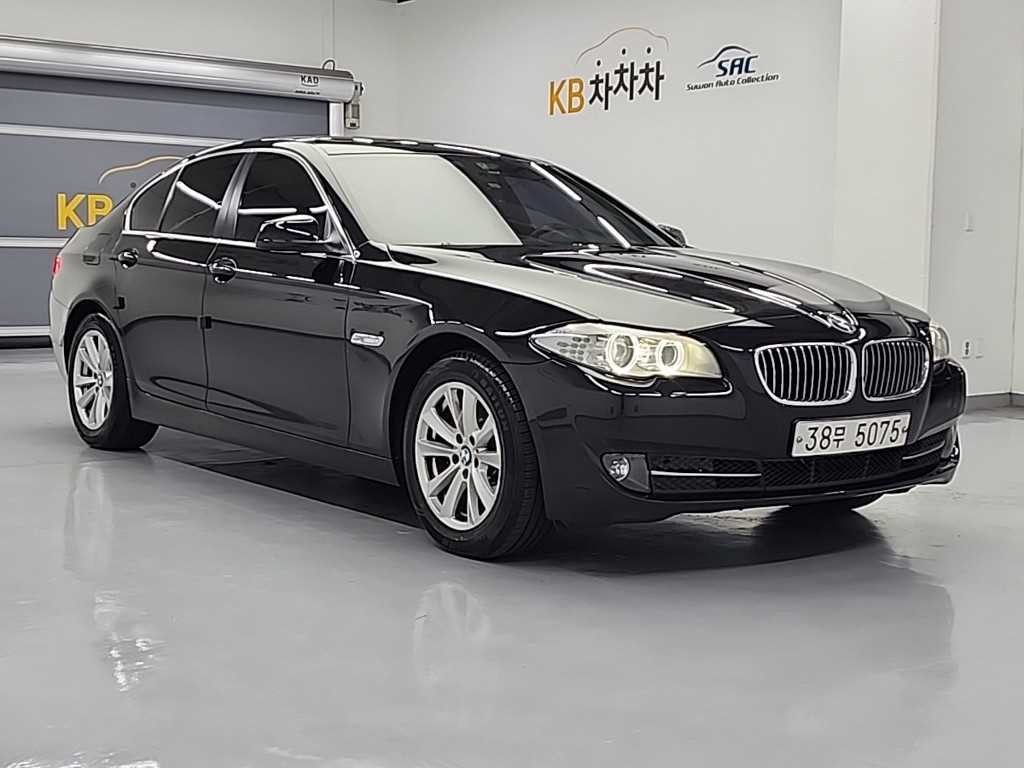 BMW 5시리즈 5시리즈 (F10) 520d 럭셔리 플러스 프로 이미지 4