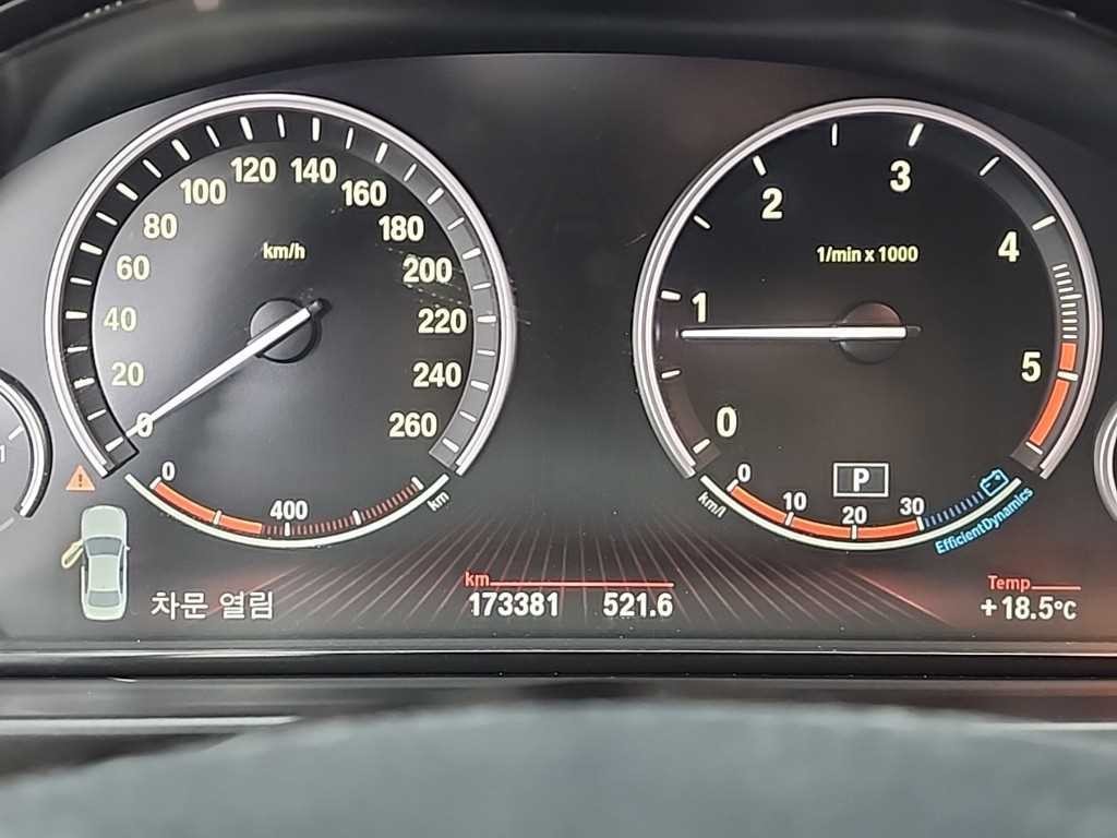 BMW 5시리즈 5시리즈 (F10) 520d 럭셔리 플러스 프로 이미지 6