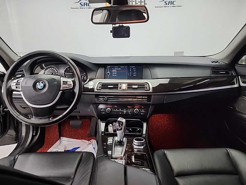 BMW 5시리즈 5시리즈 (F10) 520d 럭셔리 플러스 프로 이미지 7